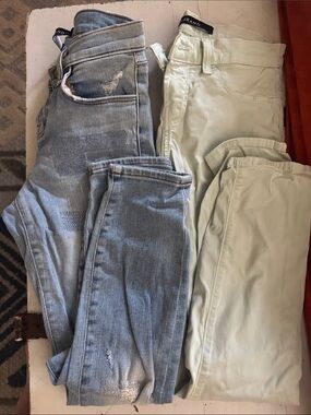 J Brand Women's Light Blue Distressed Skinny Jeans & Pale Green Slim Jeans